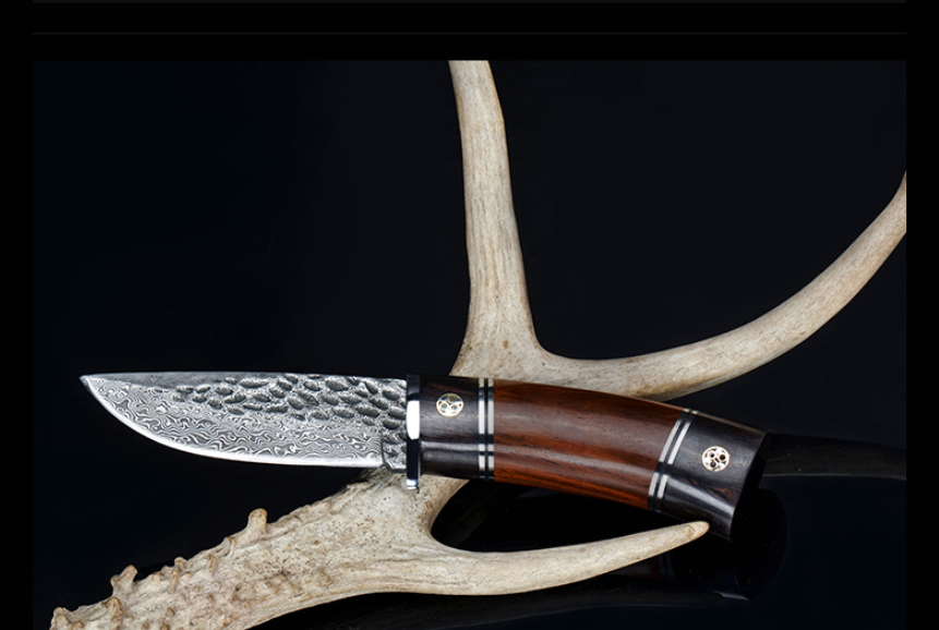 Damascus Steel Tactical Knife with High Hardness